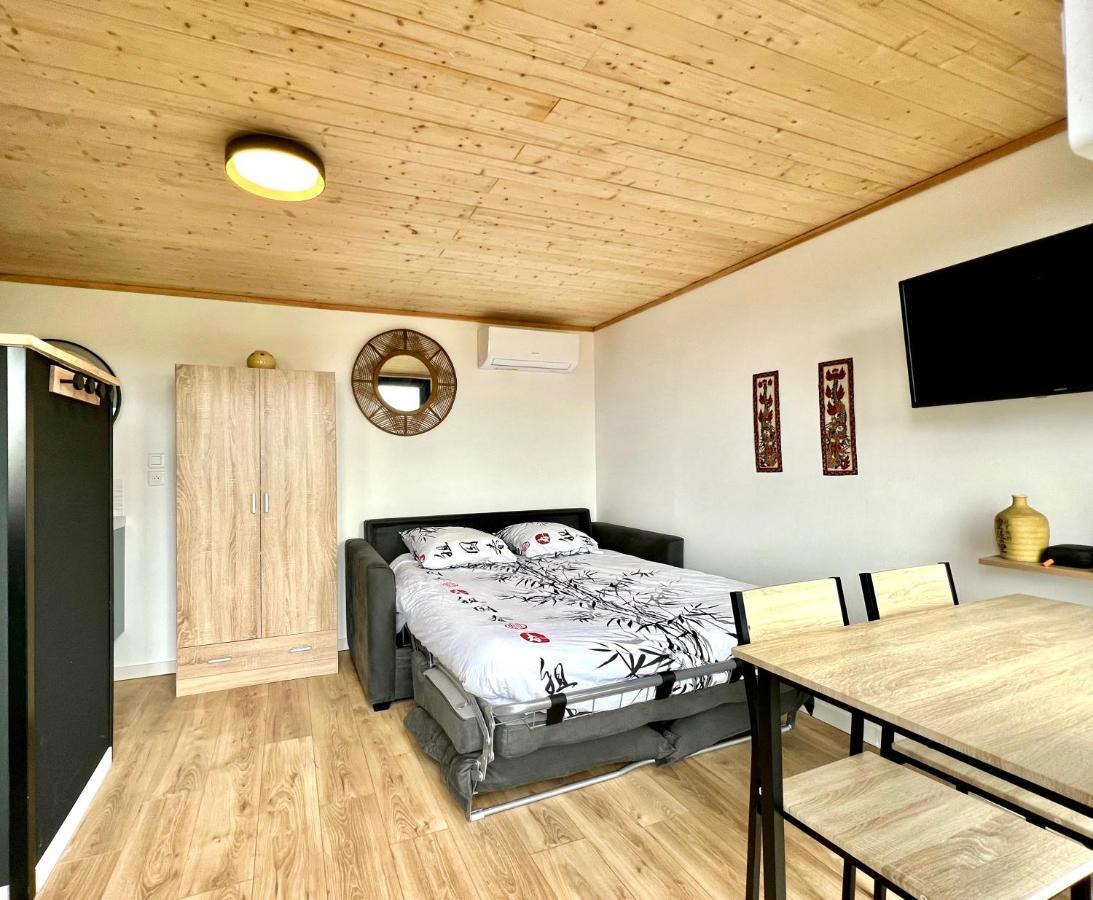 Charmant Studio Lodge Climatise Avec Jardin Et Vue Sur Le Pic Saint Loup Jacou Exterior foto